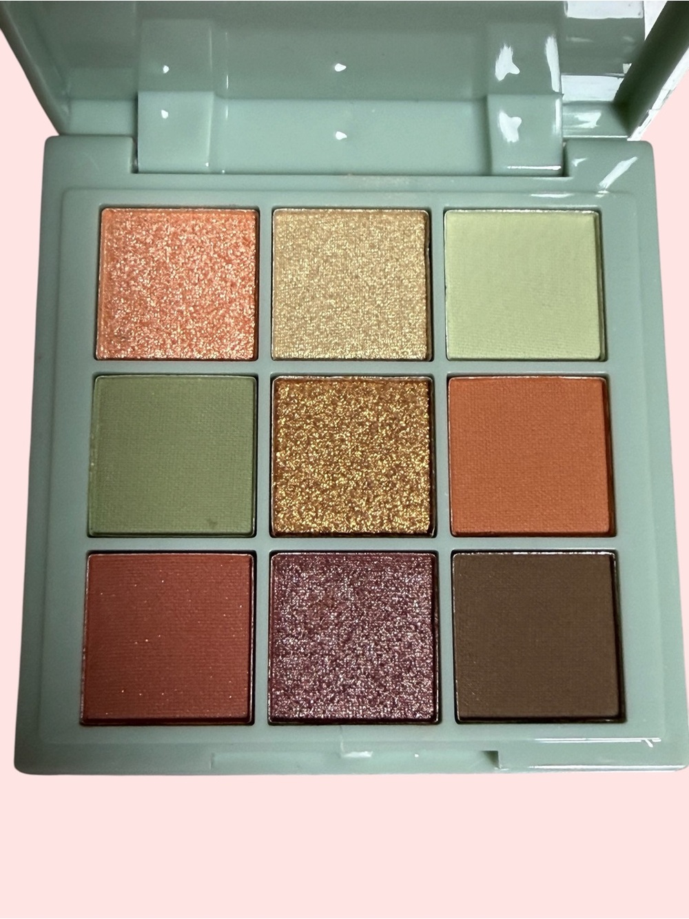 Glowcore Mystic Earth Eyeshadow Palette